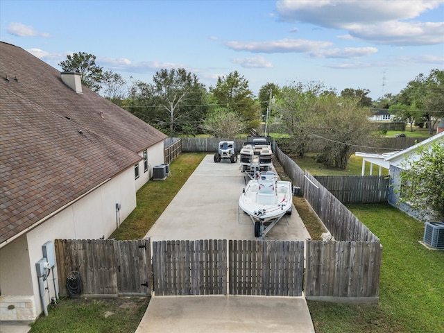 deck with central AC unit