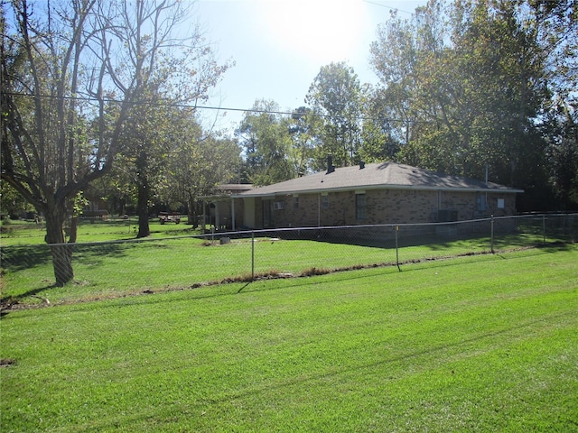 319 River Rd, Goodrich, TX 77335 - view of yard
