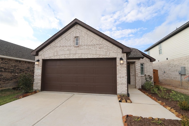 view of front of home featuring a garage