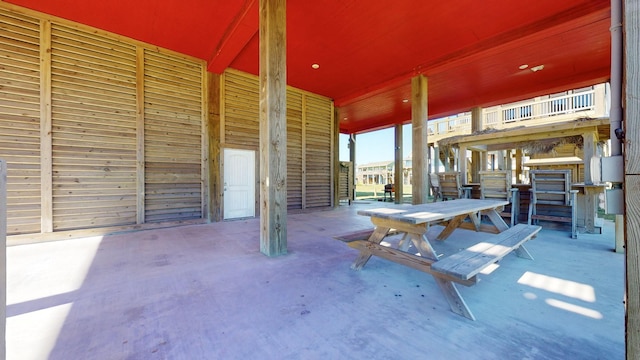1819 Redfish Ln, Crystal Beach, TX 77650 - view of patio