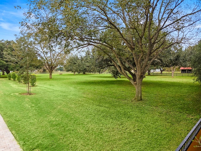 Listing photo 3 for 5519 Fulbrook Rd, Fulshear TX 77441