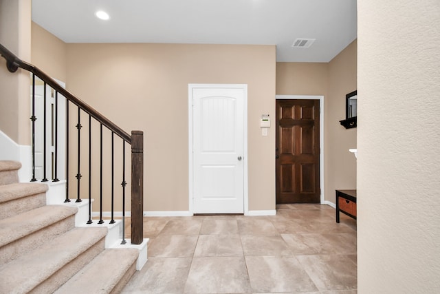 view of tiled entryway