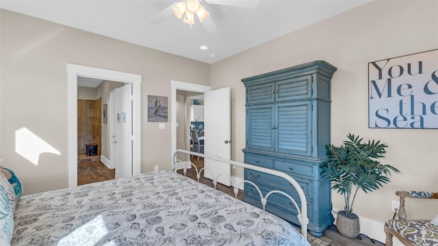 bedroom with ceiling fan