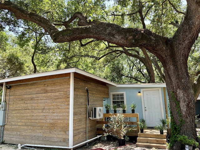 view of outdoor structure with ac unit