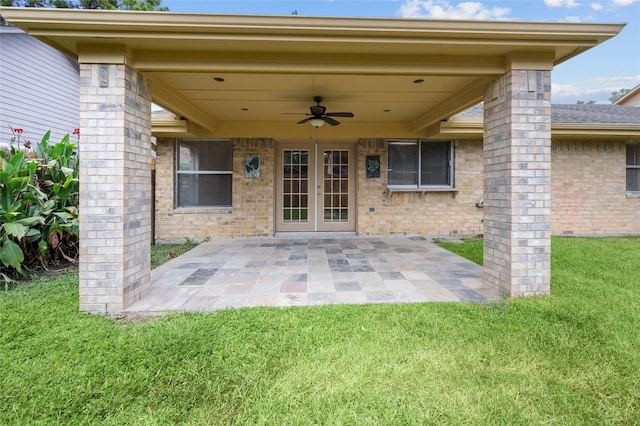 view of patio / terrace with ceiling fan