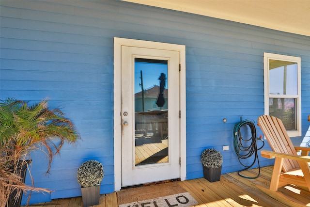 view of property entrance