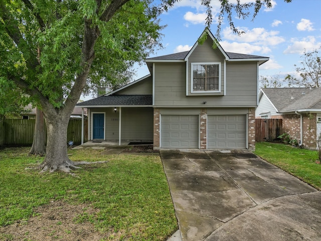 view of front facade featuring a front yard and a garage