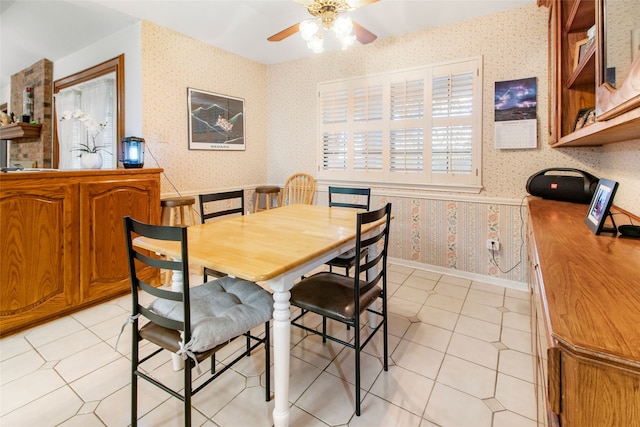 dining area featuring ceiling fan