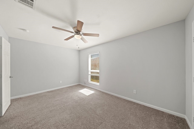 unfurnished room featuring carpet flooring and ceiling fan