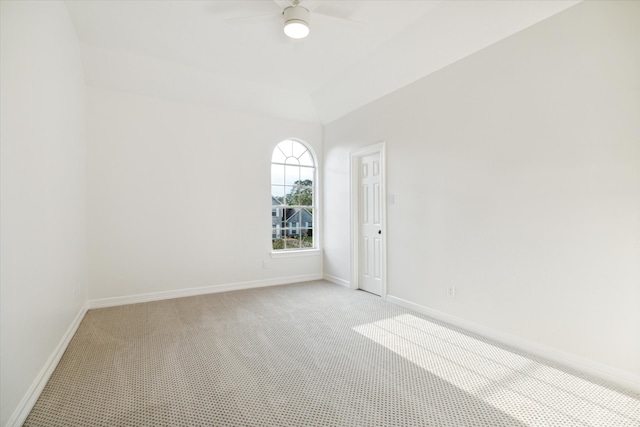 unfurnished room with light carpet and ceiling fan