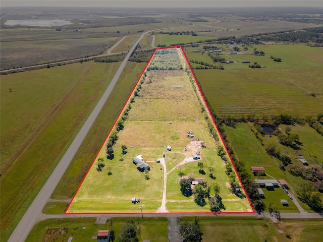 Listing photo 2 for 698 County Road 341, Angleton TX 77515