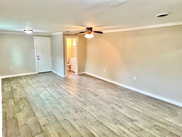 unfurnished room with light hardwood / wood-style flooring, ceiling fan, and ornamental molding