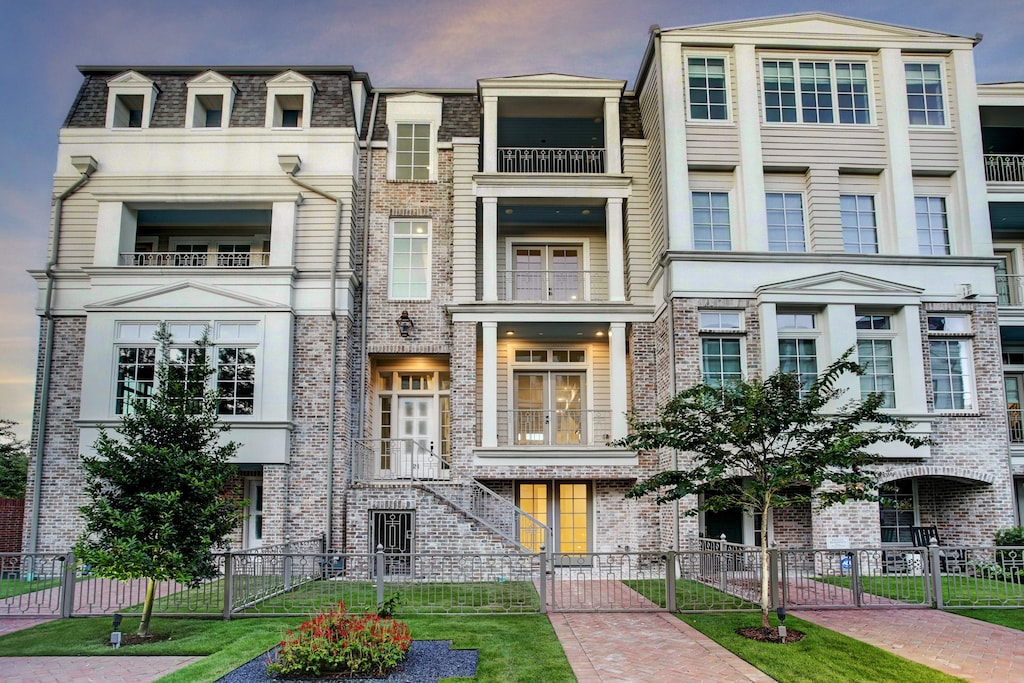 view of townhome / multi-family property