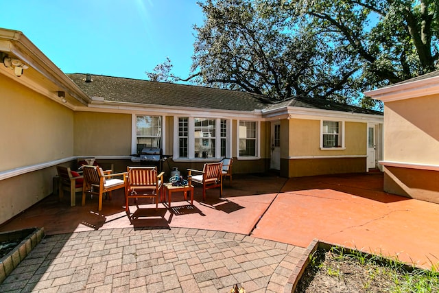 view of patio with an outdoor hangout area