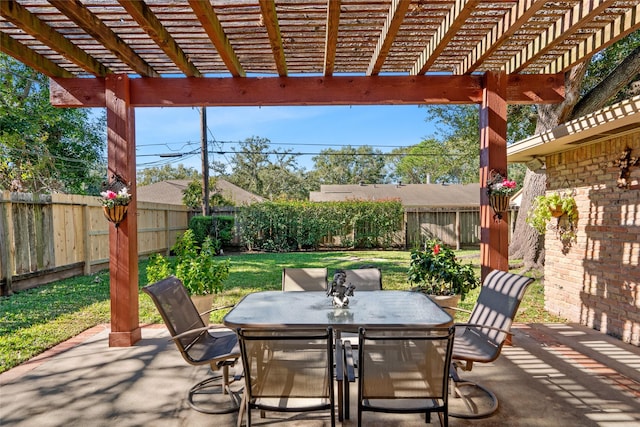 view of patio featuring a pergola