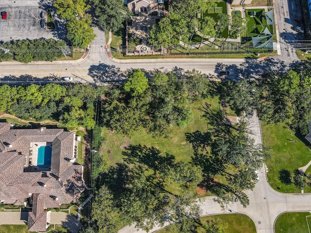 695 Rocky River Rd, Houston, TX 77056 - photo 3