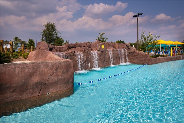 4630 Mountain Laurel Dr, Manvel, TX 77583 - view of pool