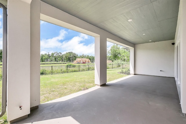 9923 Hunters Run Dr, Missouri City, TX 77459 - fenced backyard with a patio