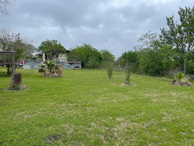 315 20th St, San Leon, TX 77539 - view of grassy yard