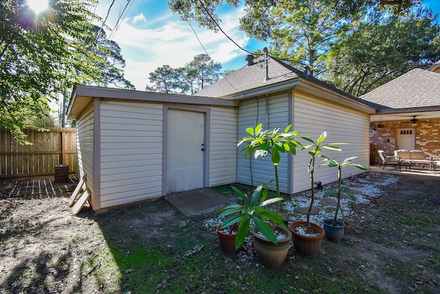 view of outbuilding