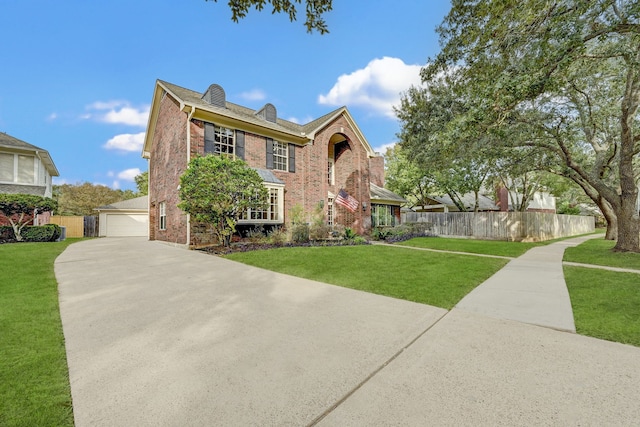 view of front of house featuring a front yard