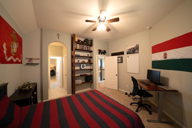 carpeted bedroom featuring ceiling fan