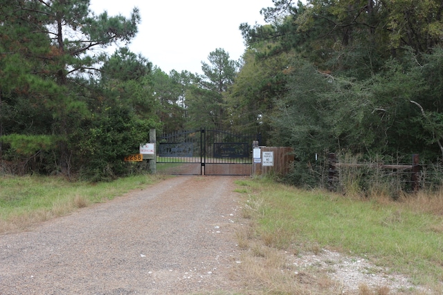 Listing photo 2 for 2258 Fm-3459, Onalaska TX 77360