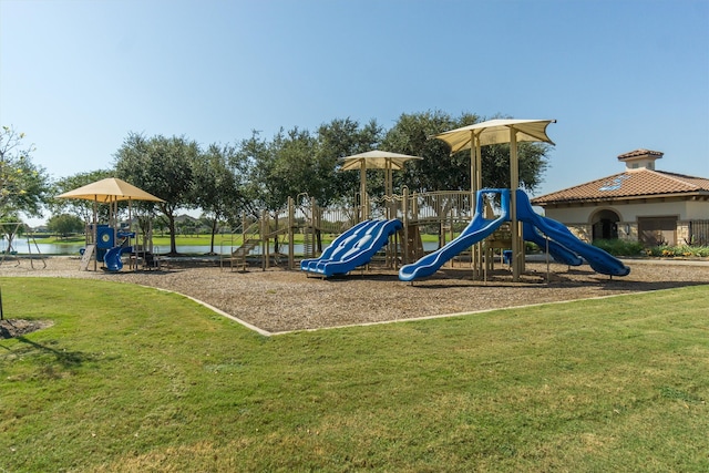 view of play area featuring a lawn