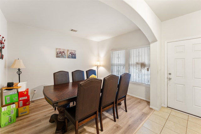 dining room with light hardwood / wood-style floors