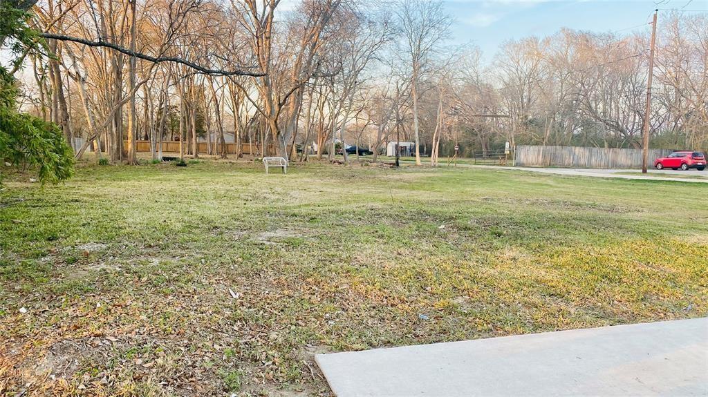 000 Massey Tompkins Rd, Baytown, TX 77521