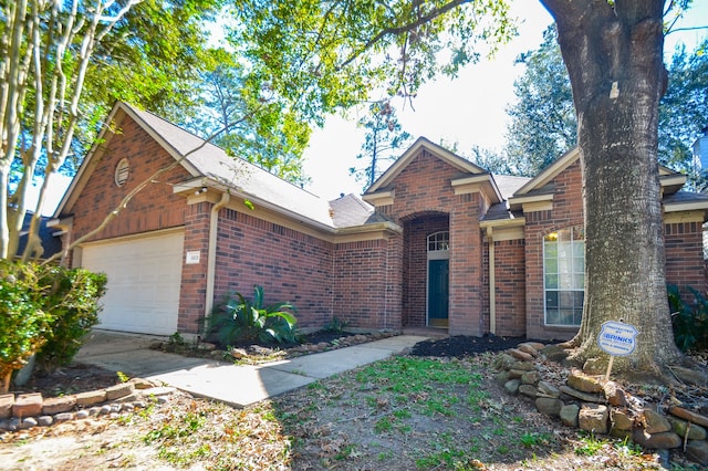 view of front of house with a garage