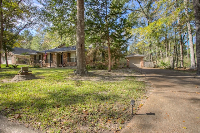 view of front of home with covered porch and a garage