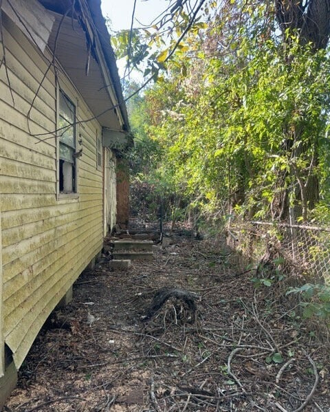 view of home's exterior