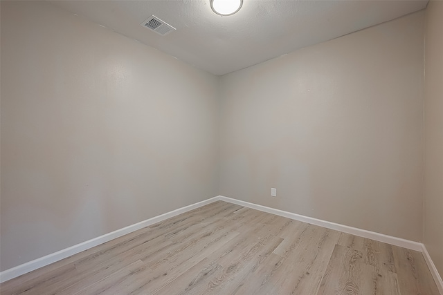 empty room featuring light hardwood / wood-style flooring