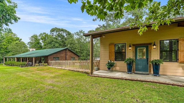 exterior space with a yard