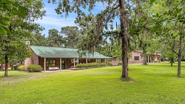 view of yard featuring a patio area