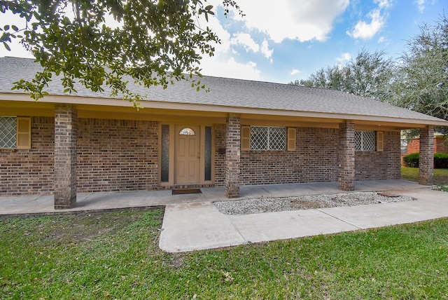 Listing photo 3 for 912 Spruce Ave, El Campo TX 77437