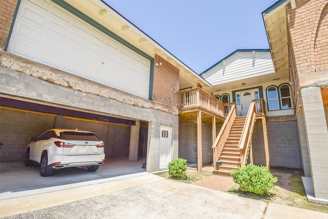 view of front of property