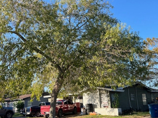 view of side of property