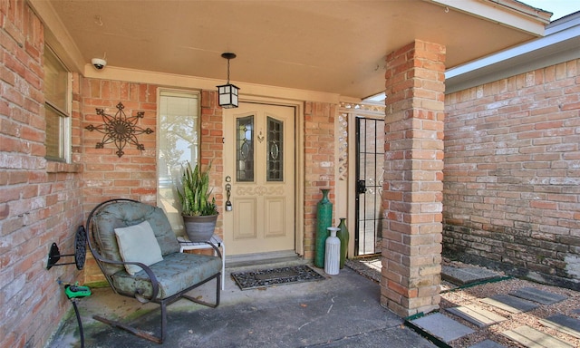 property entrance with a porch