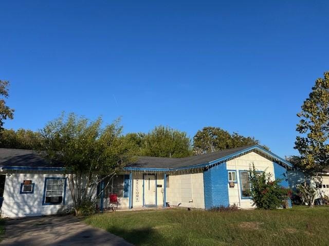 416 Fairmont St, Port Lavaca, TX 77979 - photo 5