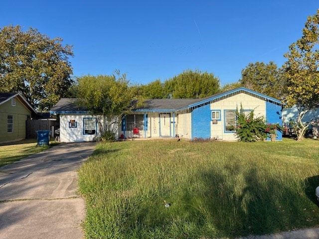 view of front of house