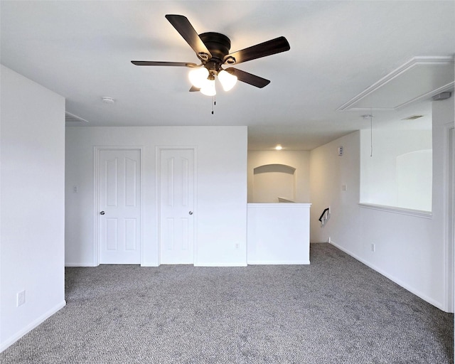 unfurnished room featuring carpet and ceiling fan