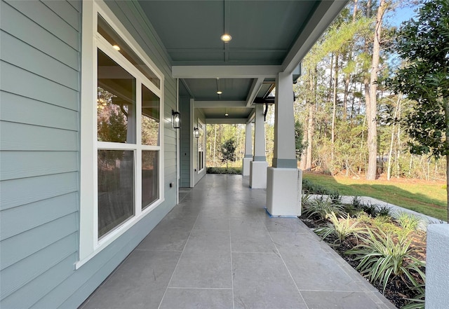 view of patio featuring covered porch