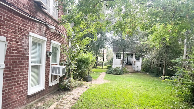 view of yard featuring cooling unit