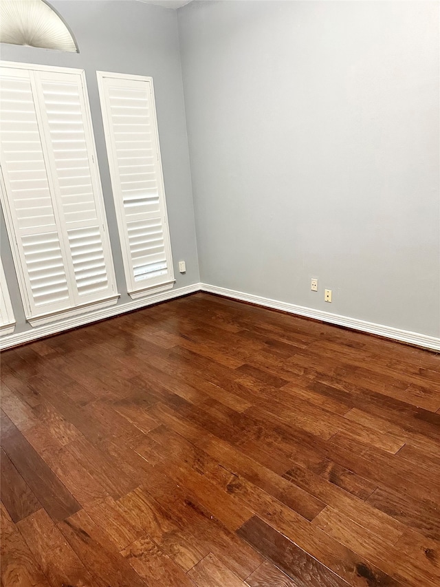 unfurnished bedroom featuring hardwood / wood-style floors