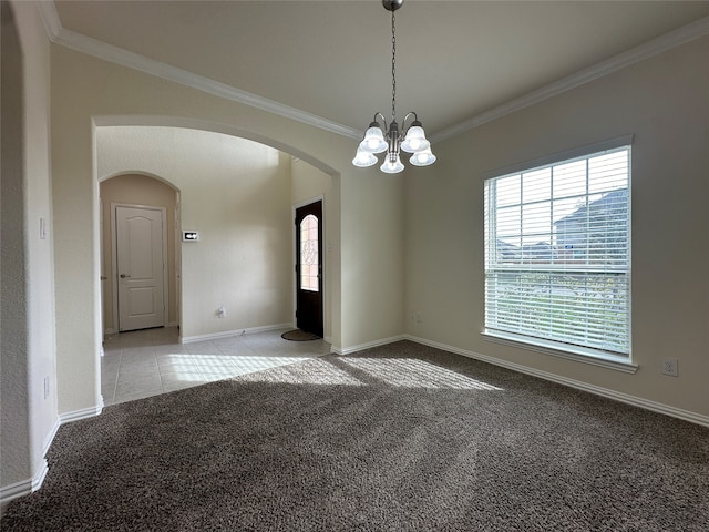 carpeted empty room with crown molding and a notable chandelier