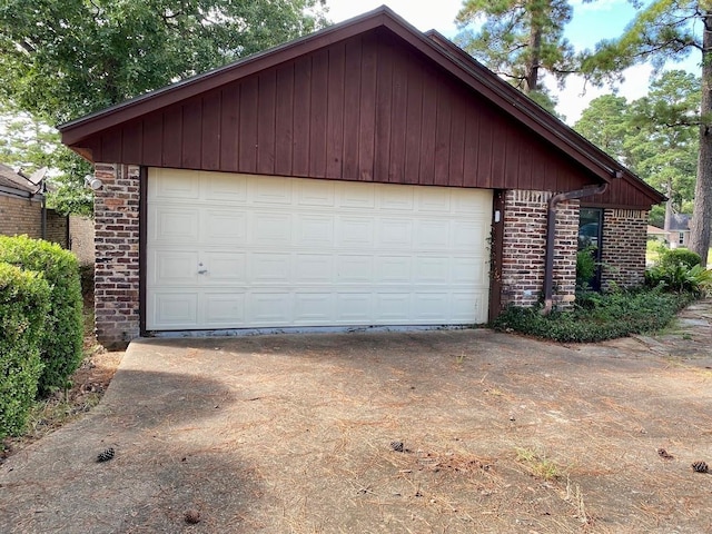 12 Windsor Ct, Lufkin, TX 75901 - view of detached garage