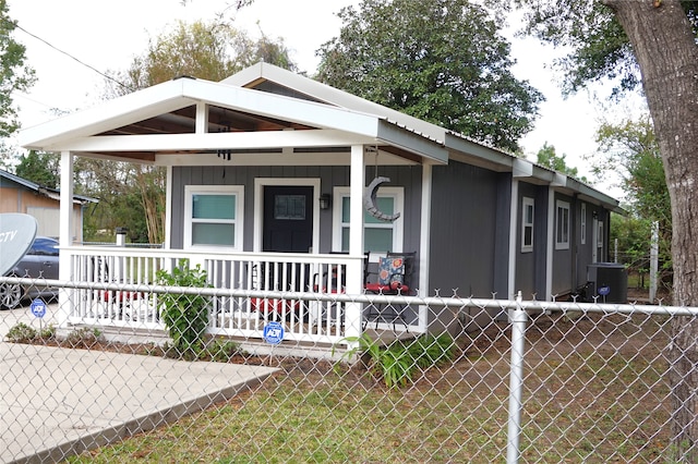 view of front of property with a porch