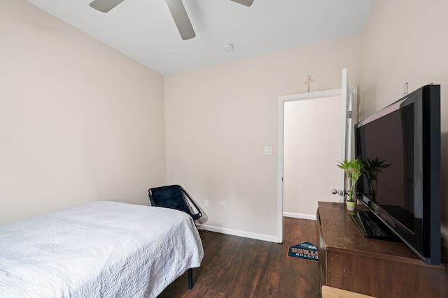 5907 Wedgefield St, Houston, TX 77028 - bedroom featuring wood finished floors, baseboards, and a ceiling fan